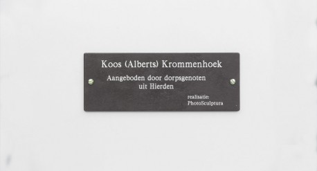 Graveerplaatje Koos Albers Borstbeeld